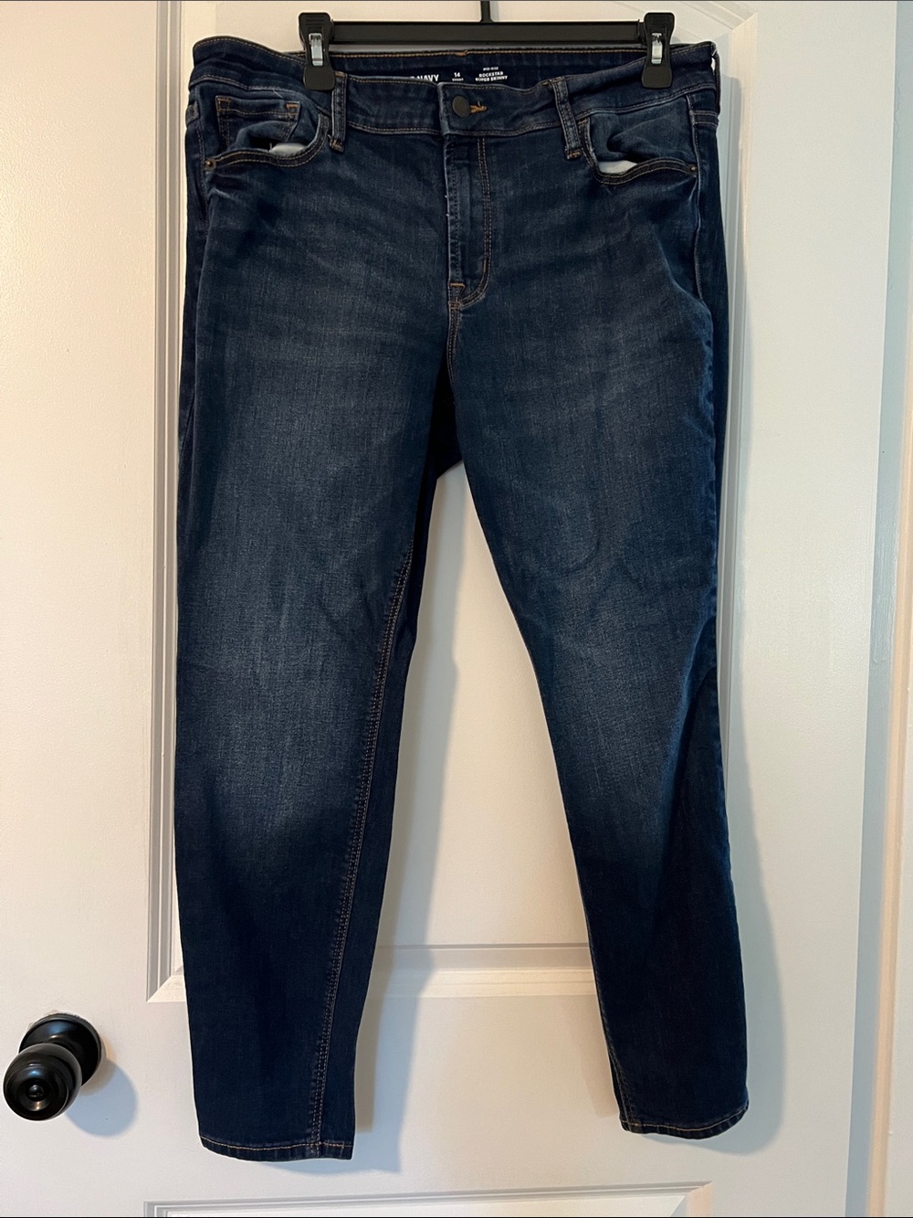 Old Navy Mid-Rise Rockstar Super Skinny Jeans
